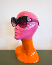 Load image into Gallery viewer, Purple Ombré Chunky Sunnies
