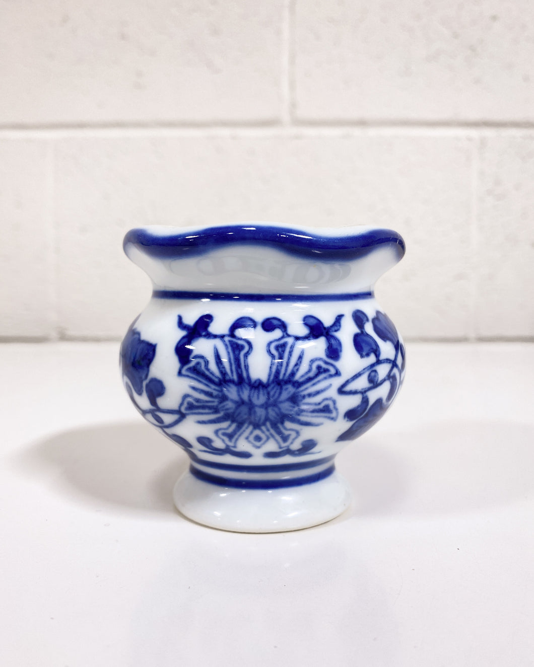 Mini Floral Blue and White Vase (Mana)