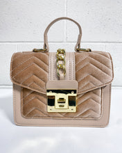 Load image into Gallery viewer, Champagne Velvet Handbag
