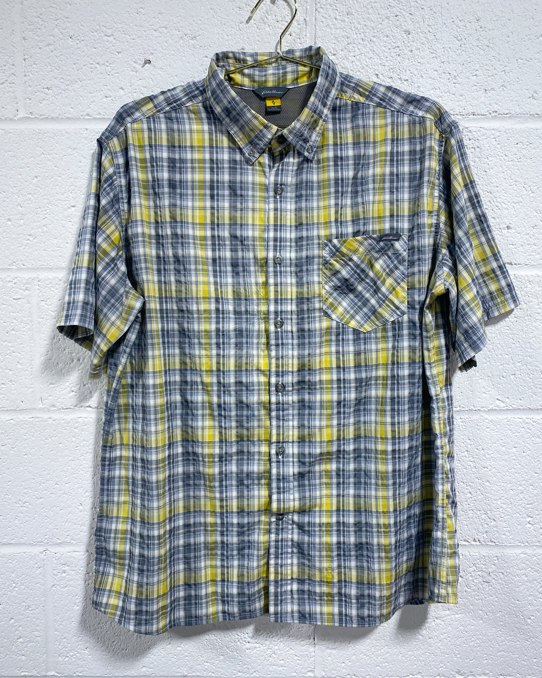 Eddie Bauer Sports Button Up (L)