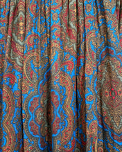 Load image into Gallery viewer, Vintage Paisley Skirt (S)
