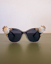 Load image into Gallery viewer, Black Jeweled Cat Eye Sunnies
