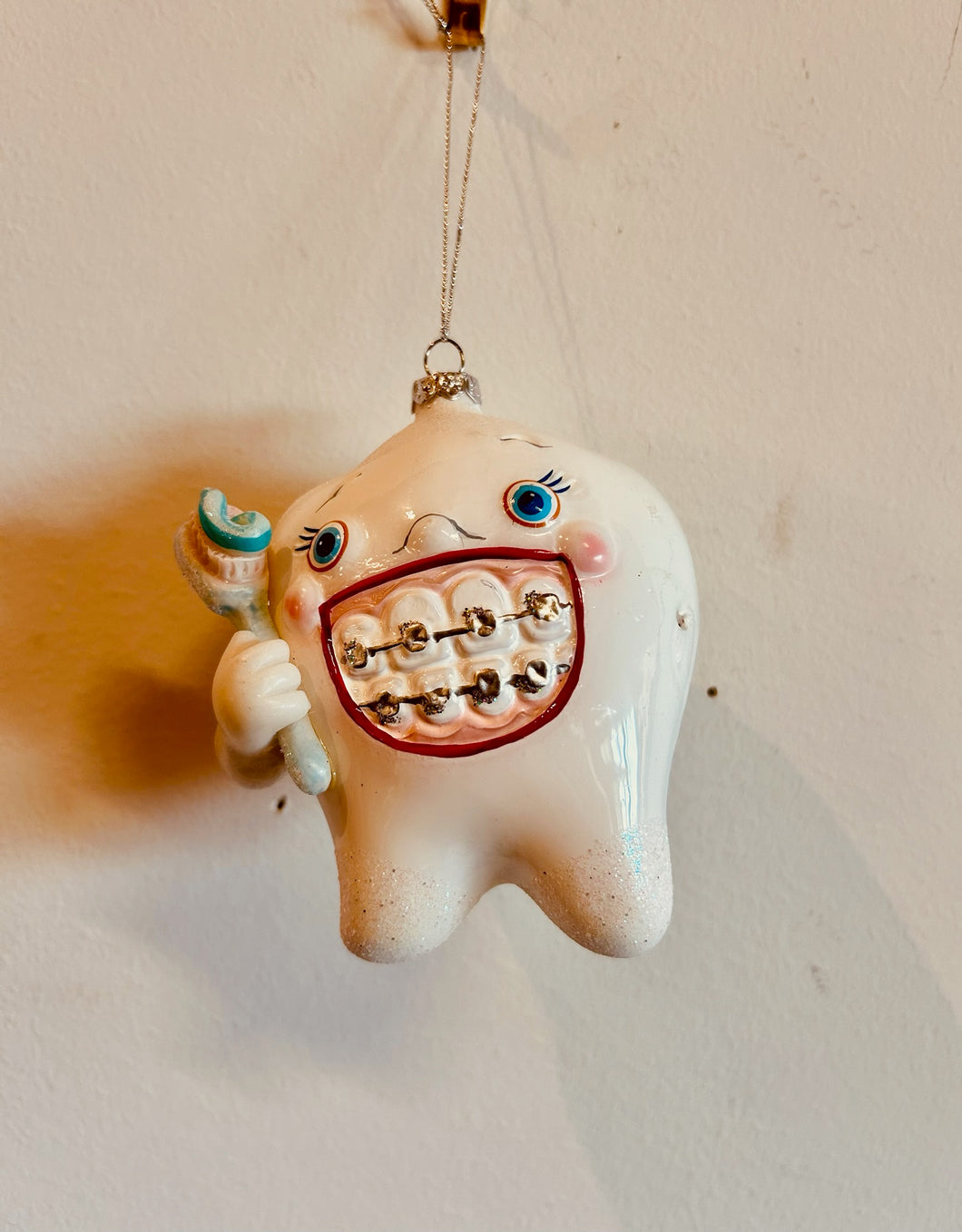 Christmas Tree Brush Your Teeth with Braces Glass Ornament