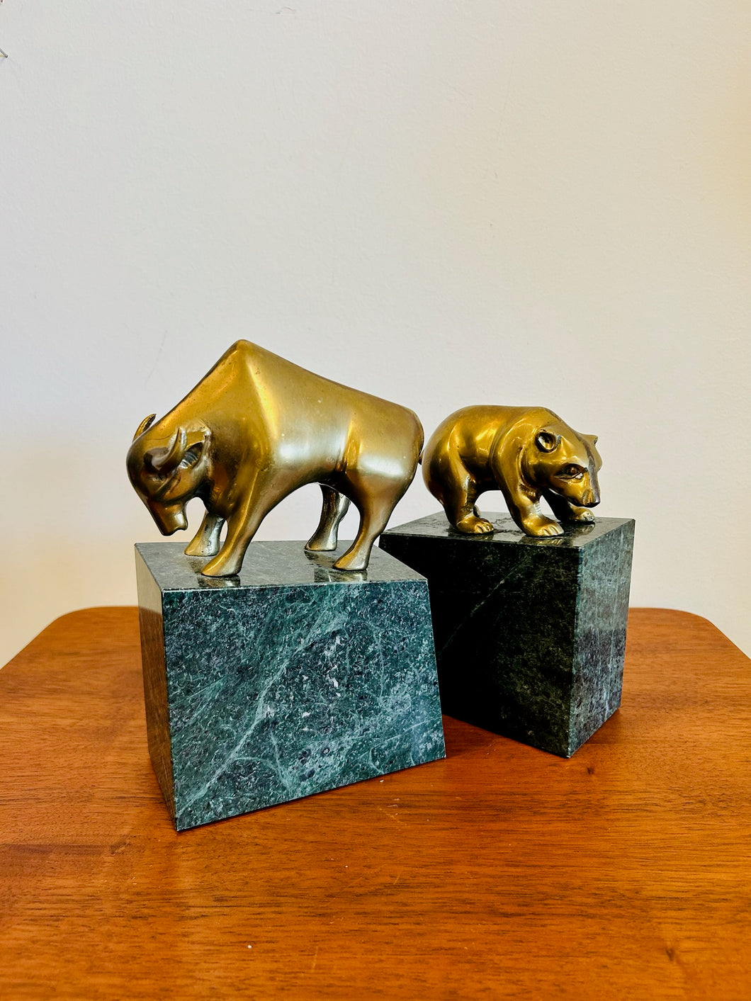 Bull and the Bear Bookends