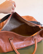 Load image into Gallery viewer, Large Brown Leather Duffel Bag
