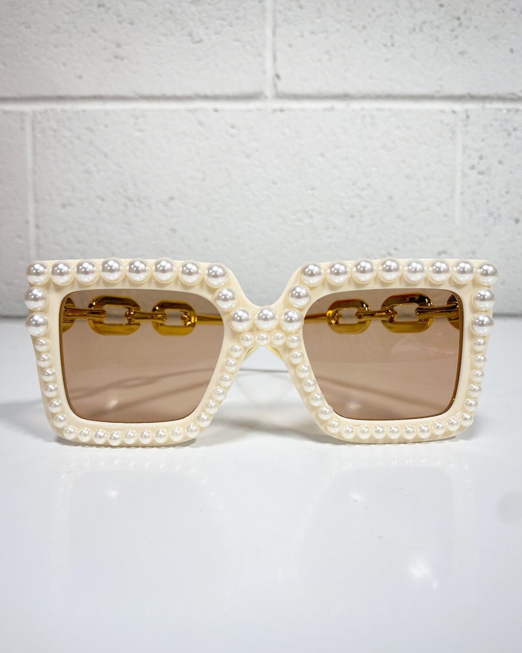 Rectangular Pearl Sunnies