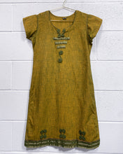 Load image into Gallery viewer, Green Gold Short Sleeve Sari
