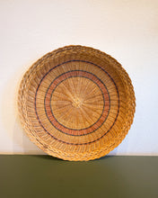 Load image into Gallery viewer, Vintage Round Wicker Tray
