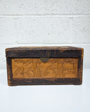 Load image into Gallery viewer, Vintage Wooden Carved Box
