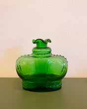 Load image into Gallery viewer, Emerald Green Vase
