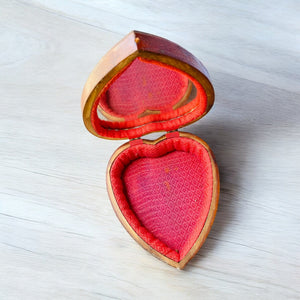 Heart Shape Trinket Box