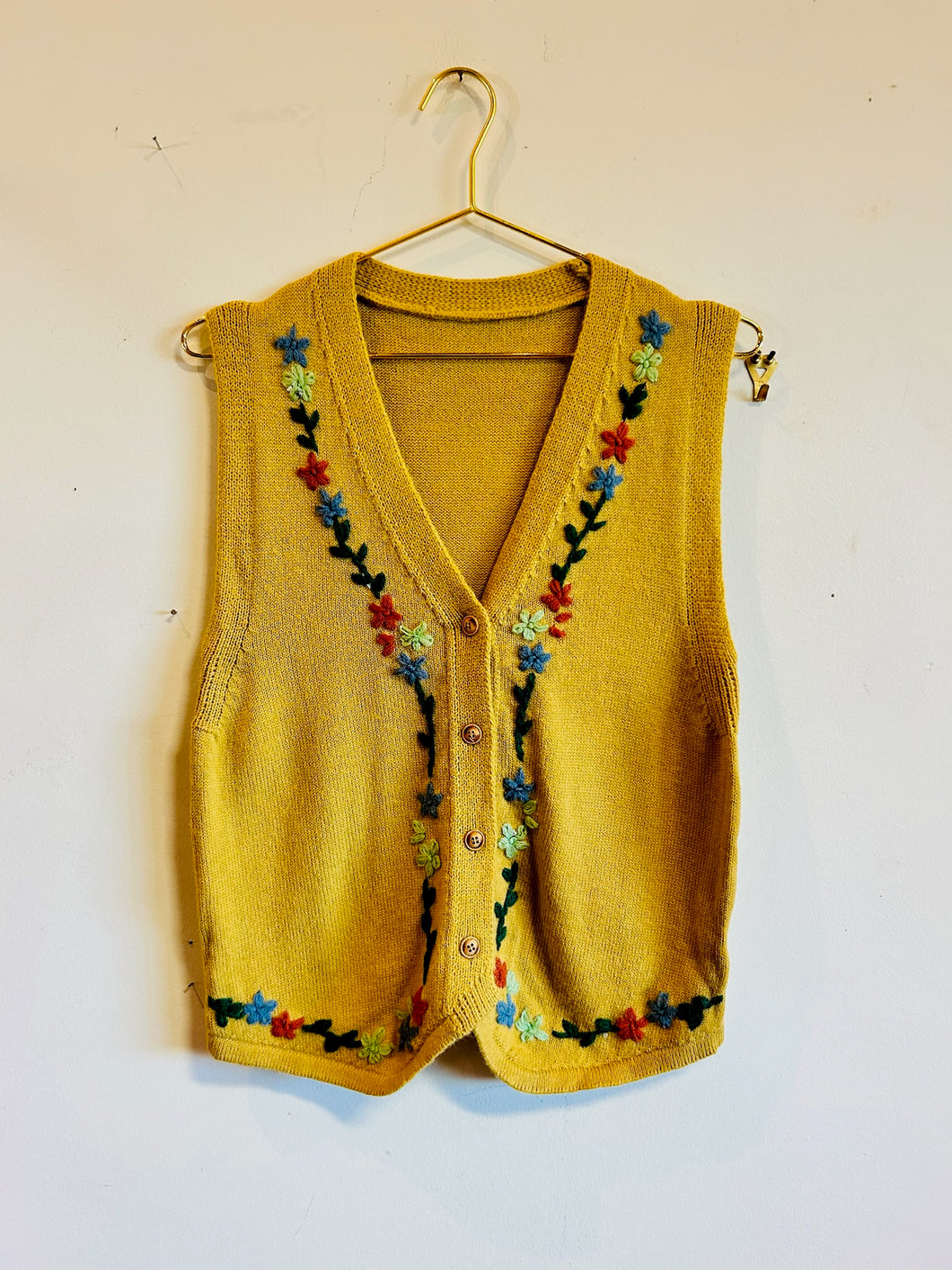 Knitted Flowered Sweater Vest