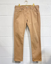 Load image into Gallery viewer, J.Crew Slim Chinos (32x32)
