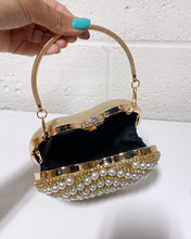 Load image into Gallery viewer, Heart Shaped Pearl and Jeweled Purse
