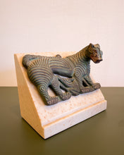 Load image into Gallery viewer, Vintage Tiger Bookends
