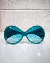 Load image into Gallery viewer, Ribbed Green Sunnies
