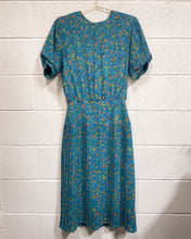 Load image into Gallery viewer, Vintage Spunky Dress (8)
