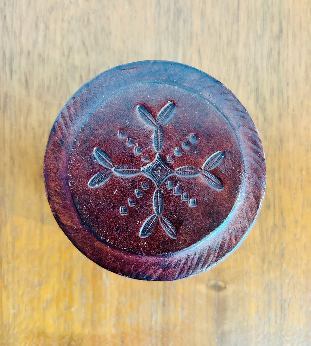 Pressed Mahogany Leather Jewelry Box