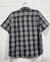 Load image into Gallery viewer, Plaid Carhartt Button Up (2X)
