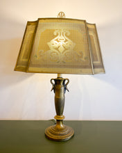 Load image into Gallery viewer, Vintage Table Lamp with Metal Mesh Shade
