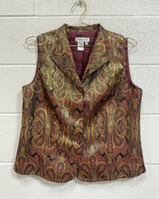 Load image into Gallery viewer, Gold Paisley Vest (M)
