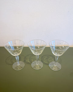 Vintage Libbey Windswept Etched Wine Glass