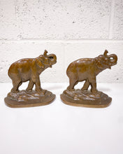 Load image into Gallery viewer, Vintage 1930’s Connecticut Foundry Cast Iron Elephant Bookends
