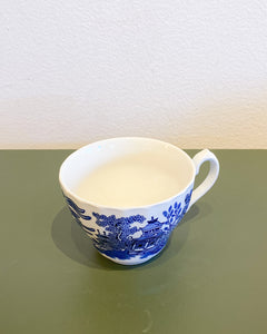 Vintage Churchill Blue Willow Teacup