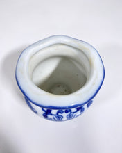 Load image into Gallery viewer, Mini Floral Blue and White Vase (Mana)
