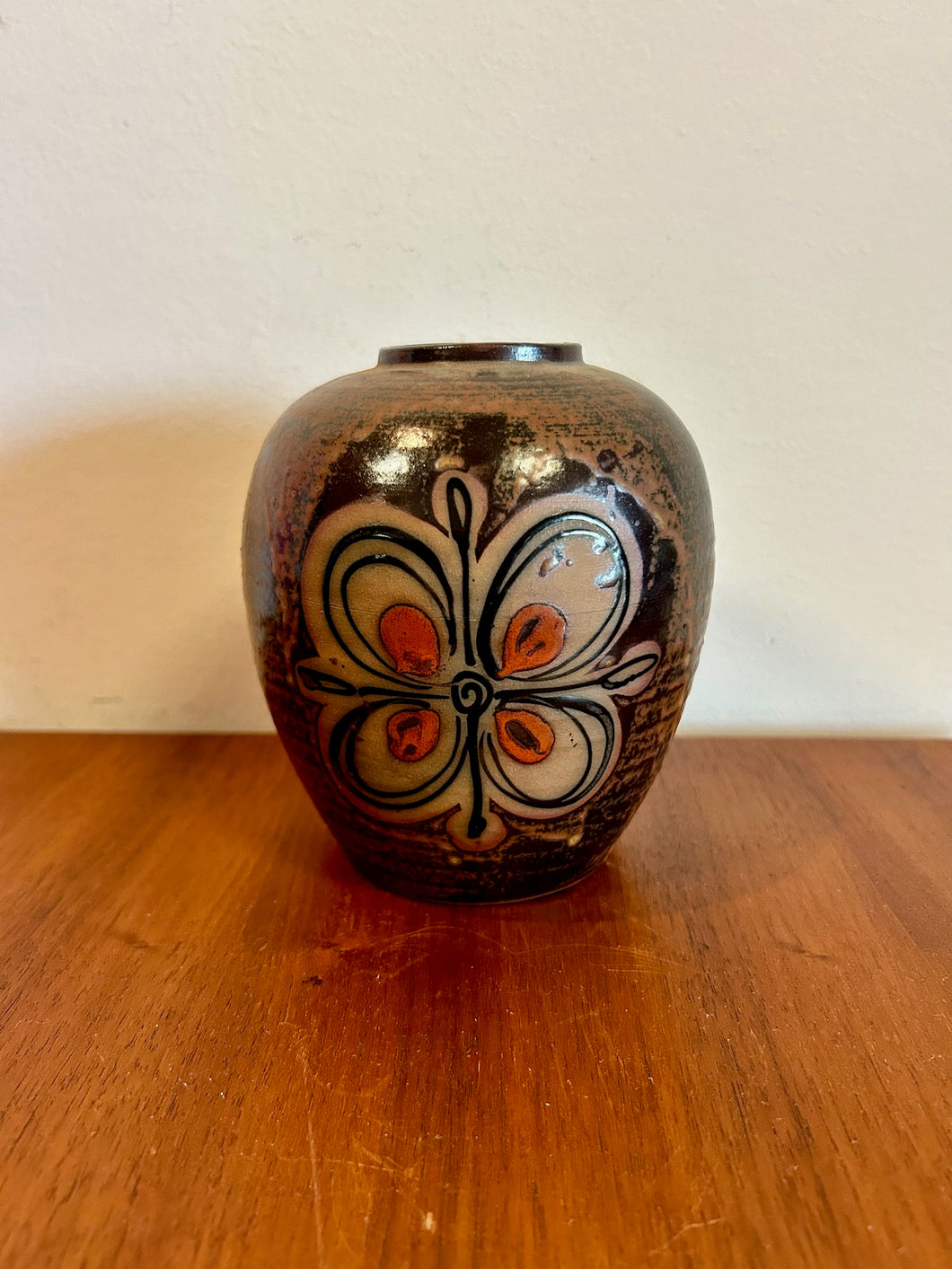 Vintage Japanese Pottery Ginger Jar