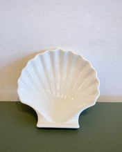 Load image into Gallery viewer, Vintage White Shell Bowl - Made in Japan
