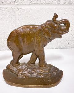 Vintage 1930’s Connecticut Foundry Cast Iron Elephant Bookends