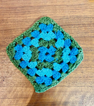 Load image into Gallery viewer, Vintage Crochet Green and Blue Coasters set of 6
