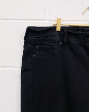 Load image into Gallery viewer, Torrid Black Denim Pants (22 S)
