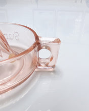 Load image into Gallery viewer, Rare Pink Depression Glass Juicer
