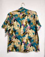 Load image into Gallery viewer, Button Up Shirt with Japanese Motif (M)
