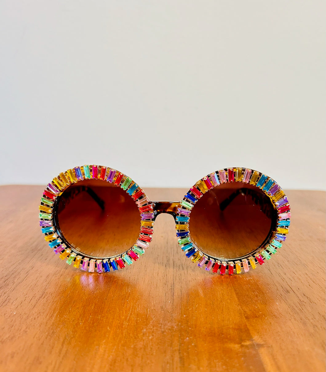 Rhinestone Embellished Round Sunnies