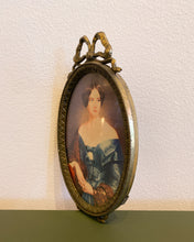 Load image into Gallery viewer, Vintage Oval Frame with Bow Detail- Made in Italy
