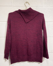 Load image into Gallery viewer, Berry Colored Sweater (S)
