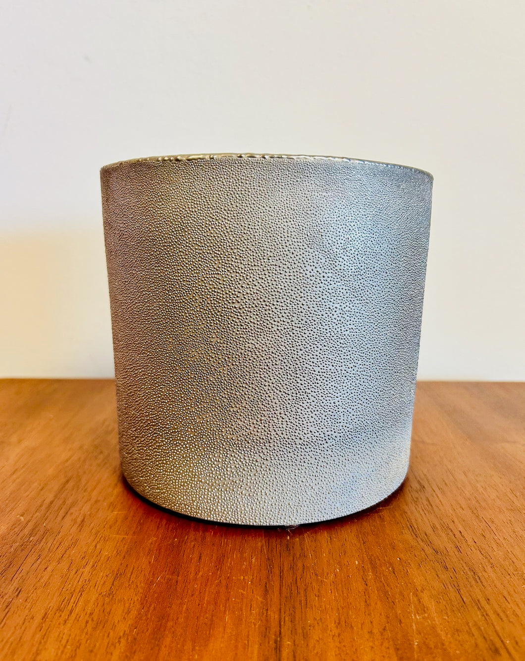 Silver Foot Scratched Ceramic Planter