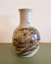 Load image into Gallery viewer, Vintage Stoneware Idaho Clay &amp; Glaze Vase
