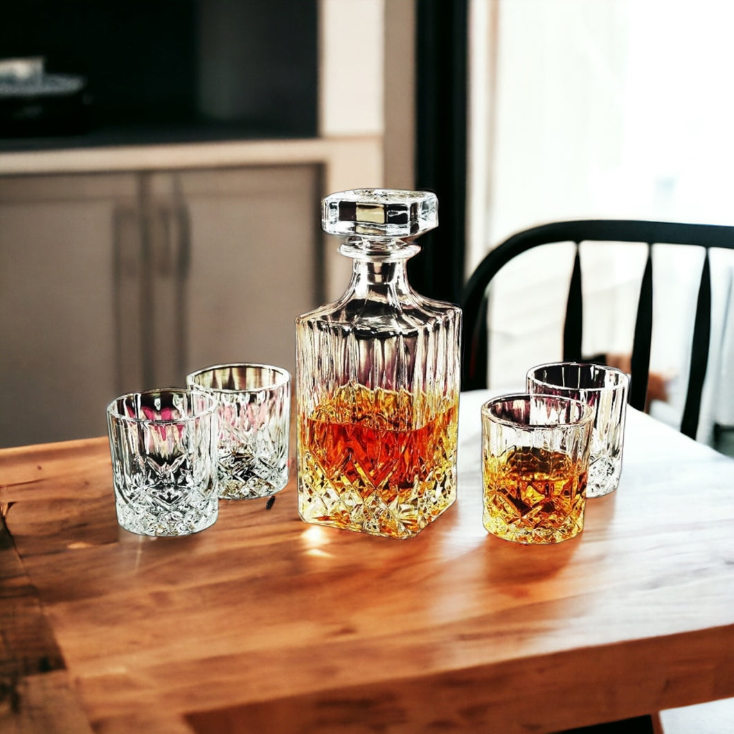 Vintage Decanter Set with 4 glasses