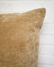 Load image into Gallery viewer, Square Pillow in Bianca Maize
