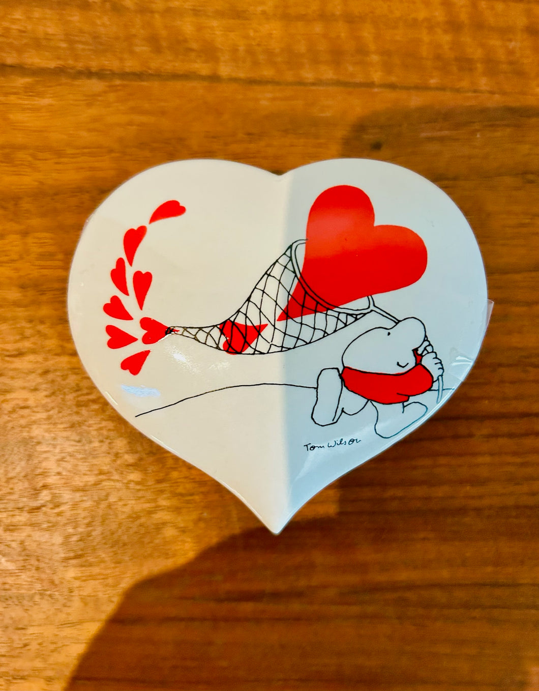 Love Talks Ziggy Catch a Heart Shaped Jewelry Box