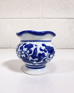 Mini Floral Blue and White Vase (Mana)