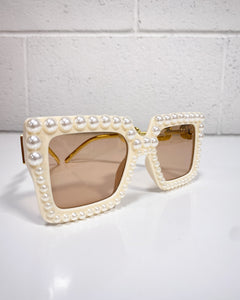 Rectangular Pearl Sunnies