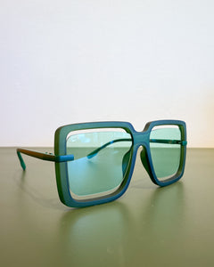 Green Fashion Glasses