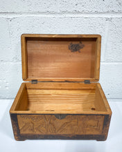 Load image into Gallery viewer, Vintage Wooden Carved Box
