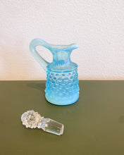 Load image into Gallery viewer, Fenton Blue Hobnail Glass Mini Cruet
