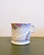 Load image into Gallery viewer, Vintage Floral Large Mug
